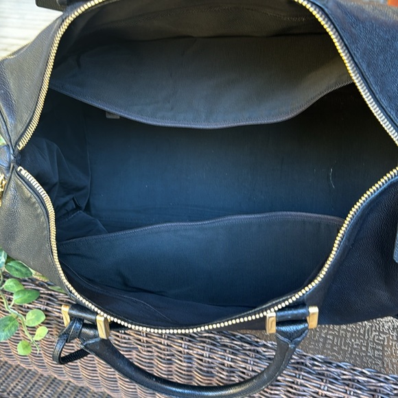 CHANEL CAVIAR BOSTON BAG - Picture 6 of 9